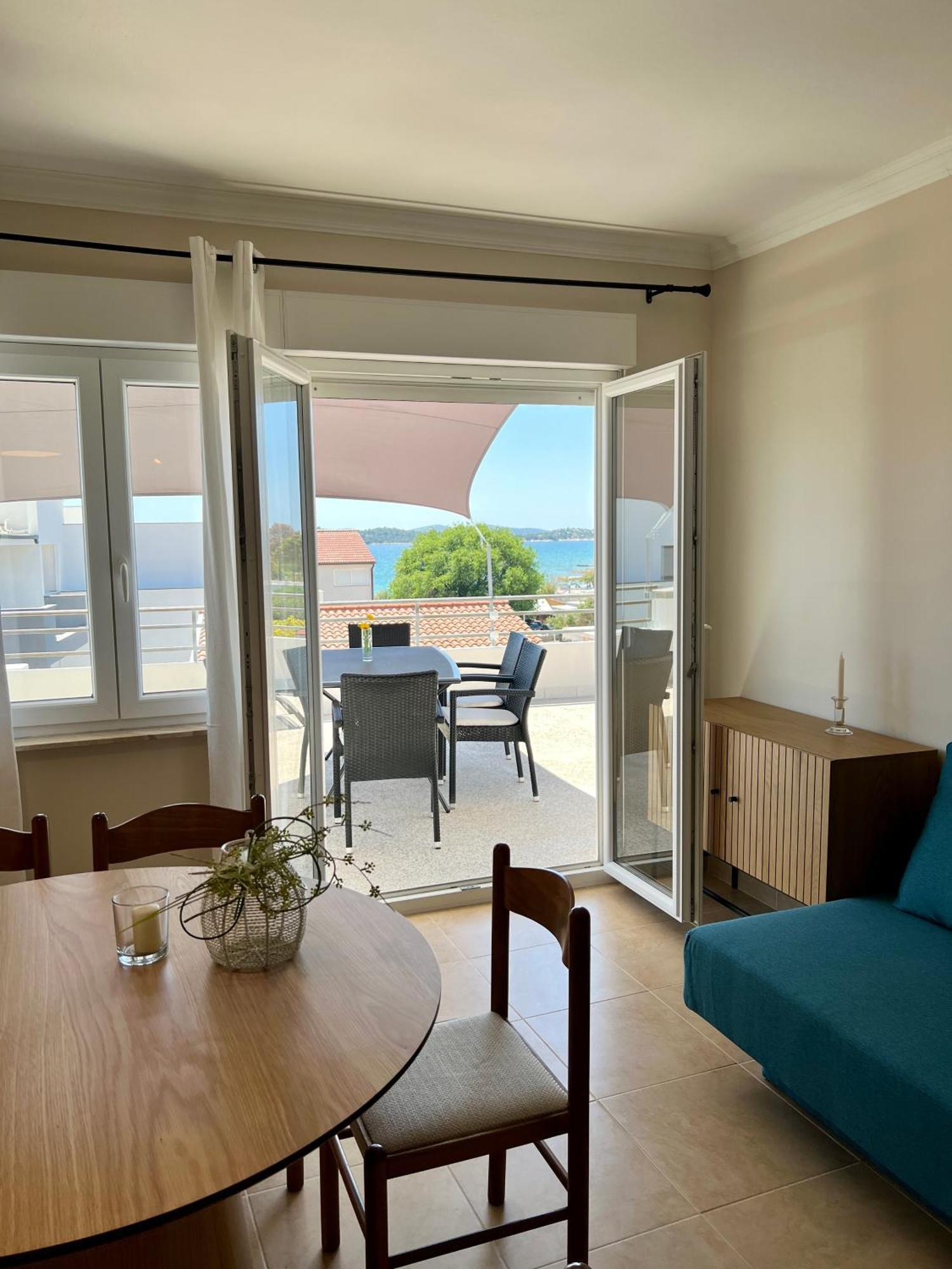 Apartments Dalmatino Vodice Exterior photo