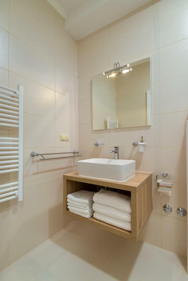 Apartments Dalmatino Vodice Exterior photo